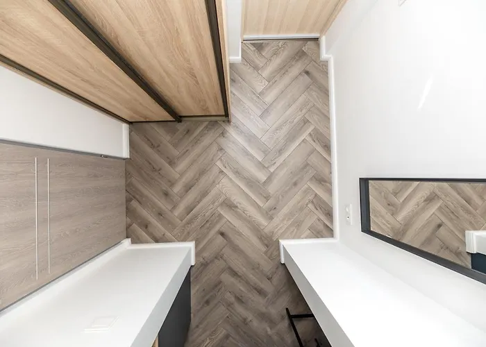 Apartamentai - 444 Διαμέρισμα *