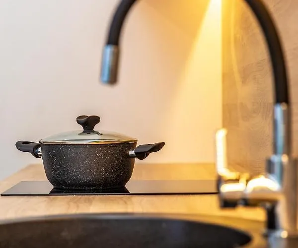 Apartamentai - 444 Παλάγκα